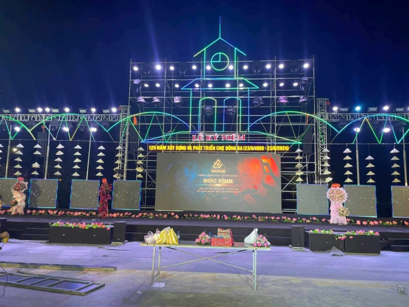 Màn hình led sân khấu nghệ thuật 125 năm hình thành và phát triển Chợ Đông Ba tại TP Huế