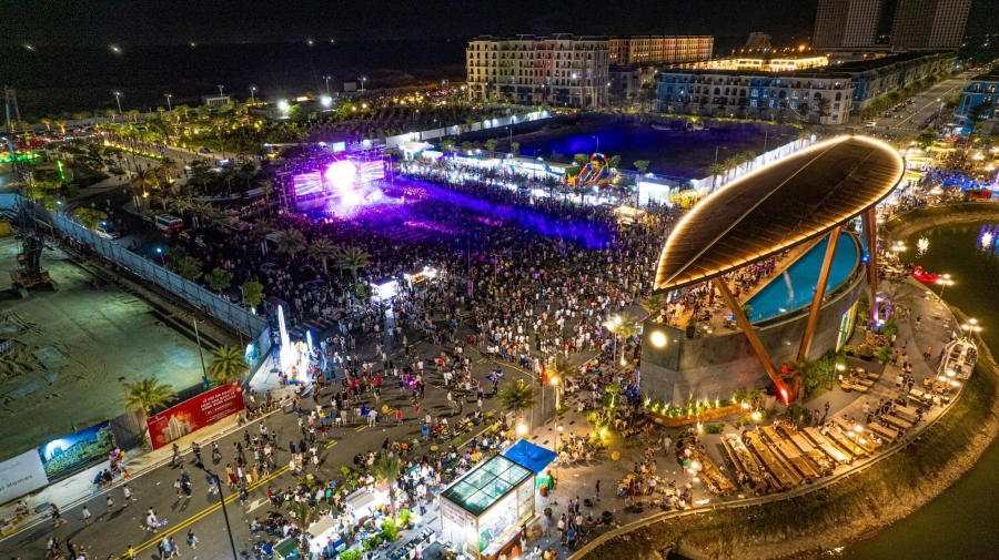 Thi công công trình, trang trí chiếu sáng đô thị