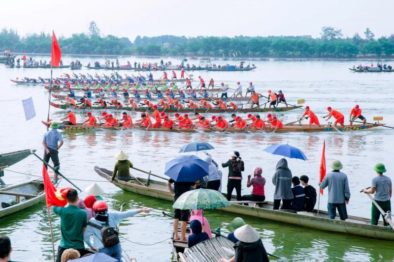 Lễ hội đua thuyền trên sông Nhật Lệ – huyện Quảng Ninh năm 2023